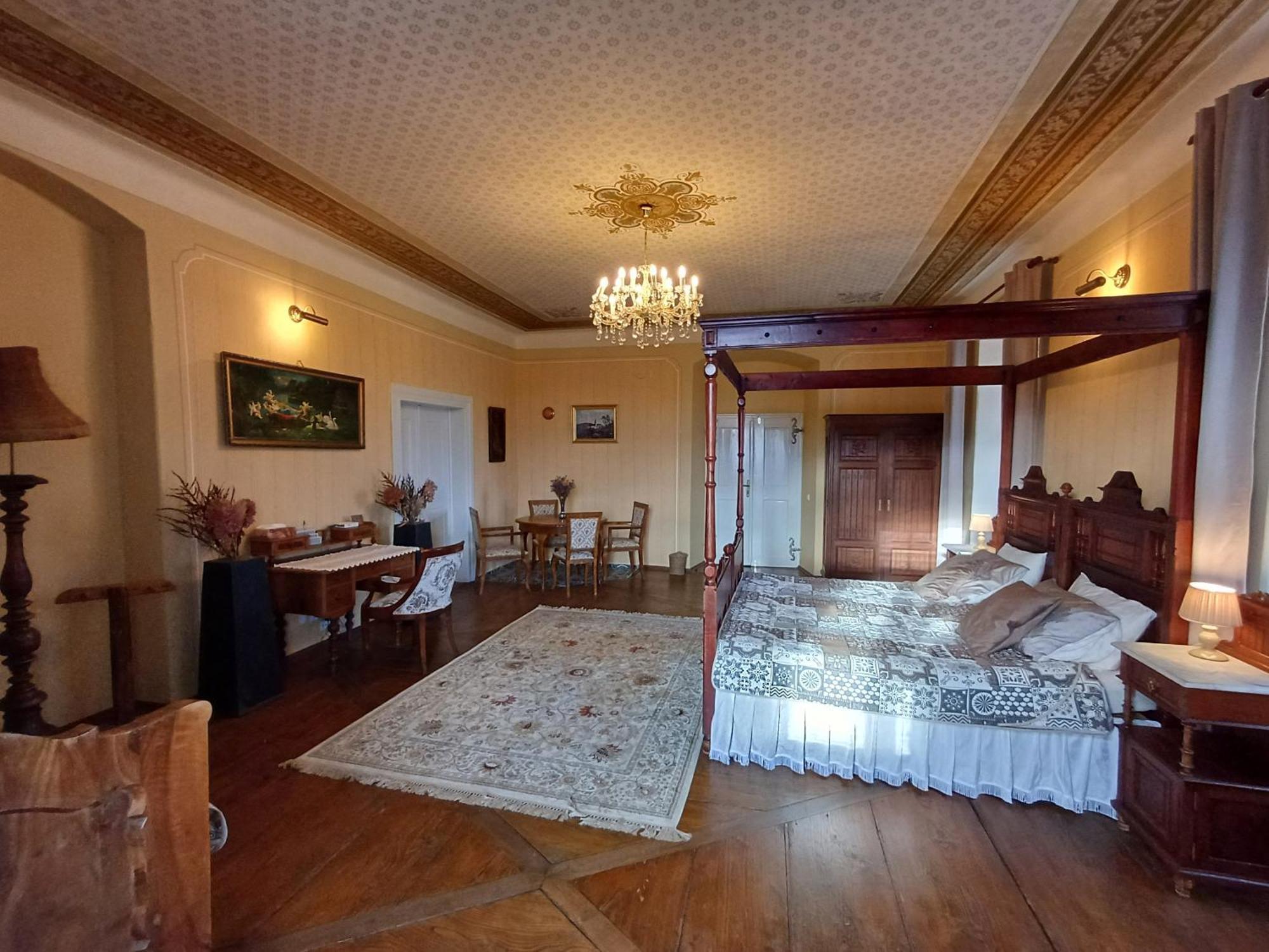 Vcelakov Apartman Fara מראה חיצוני תמונה